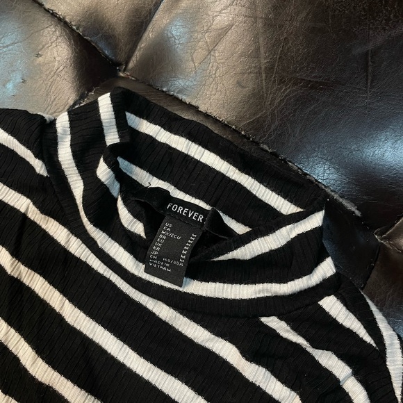 Forever 21 striped bodysuit - Picture 4 of 4